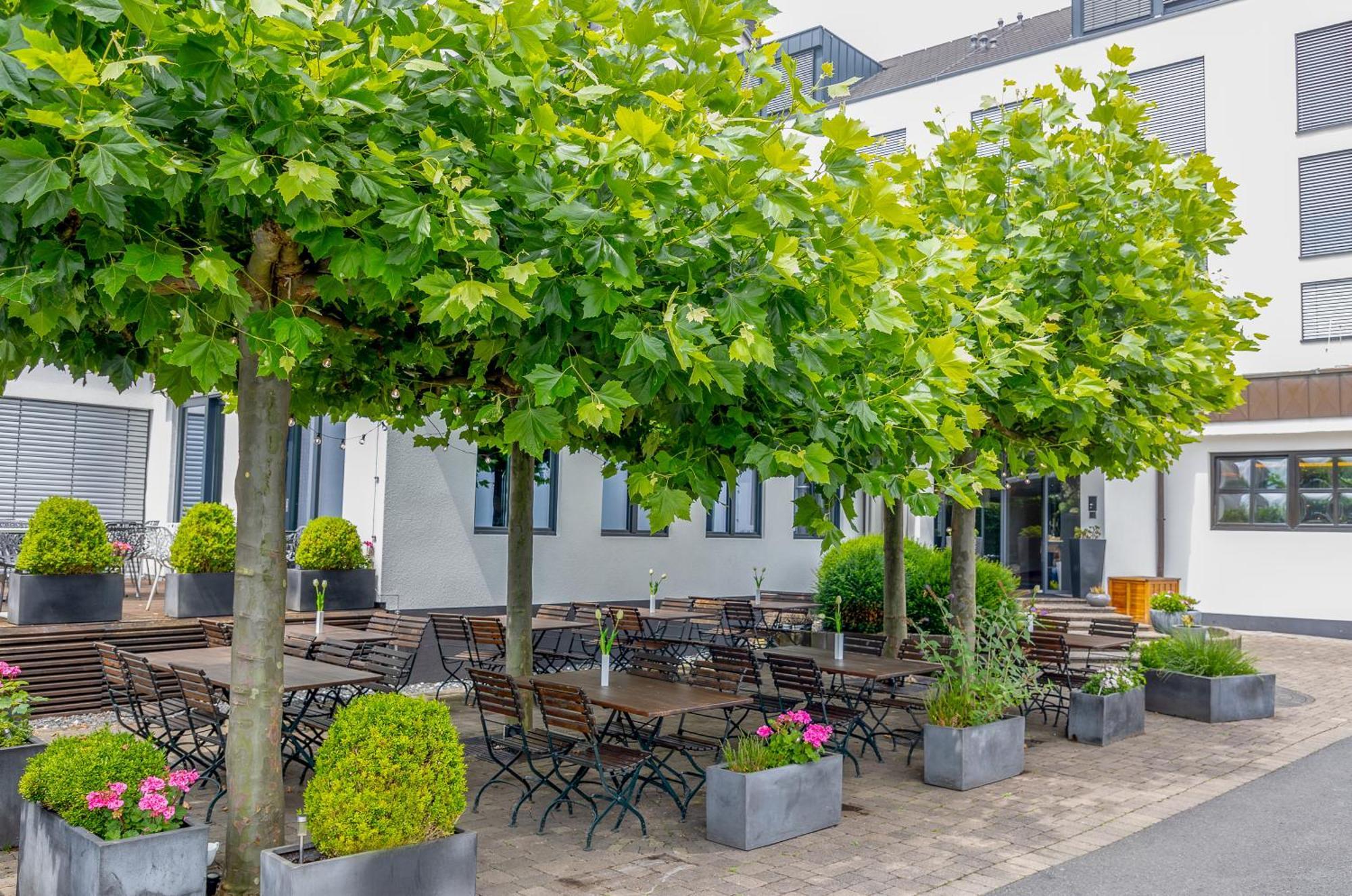 Hotel &repeat Airport Keulen